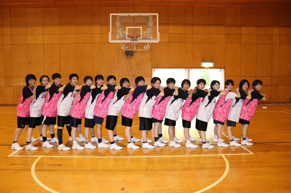 竹半スポーツ در توییتر 城南高校女子バスケットボール部 様 ベンチウォーマーで昇華タンクトップシャツを作成して頂きました リバーシブルシャツとは違い生地も薄く 夏の練習着には最適かと思います ピンクも鮮やかでとてもかわいいですね
