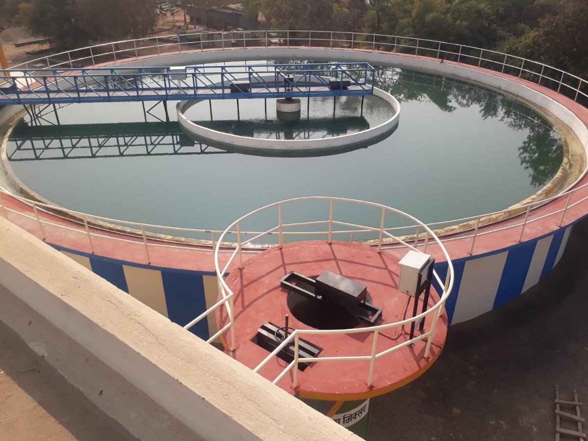MPAMRUT's tweet photo. #REWA WATER SUPPLY PROJECT -Rewa water supply is  65.25 MLD. However, the water distribution network has been strengthened and augmented for 100% coverage of town under AMRUT Project. Municipal Corporation is supplying water more than @ 135 lpcd on minimum residual head of 7 mtr. https://t.co/KdPL2FIVAd