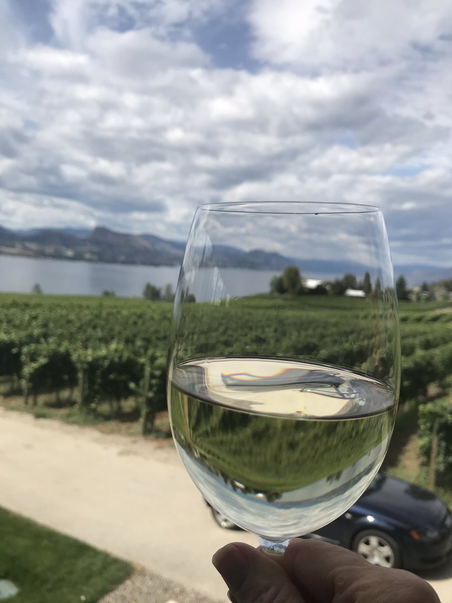 FreeLove2226's tweet photo. @jeffbrady719 Thank you! That is so thoughtful and sweet. I wanted to give Irene a call/email  but just ran out of time. I do miss everyone already however I have to say Penticton is quite beautiful and quite a change from Edmonton❤️. https://t.co/rDf8MhbS0k