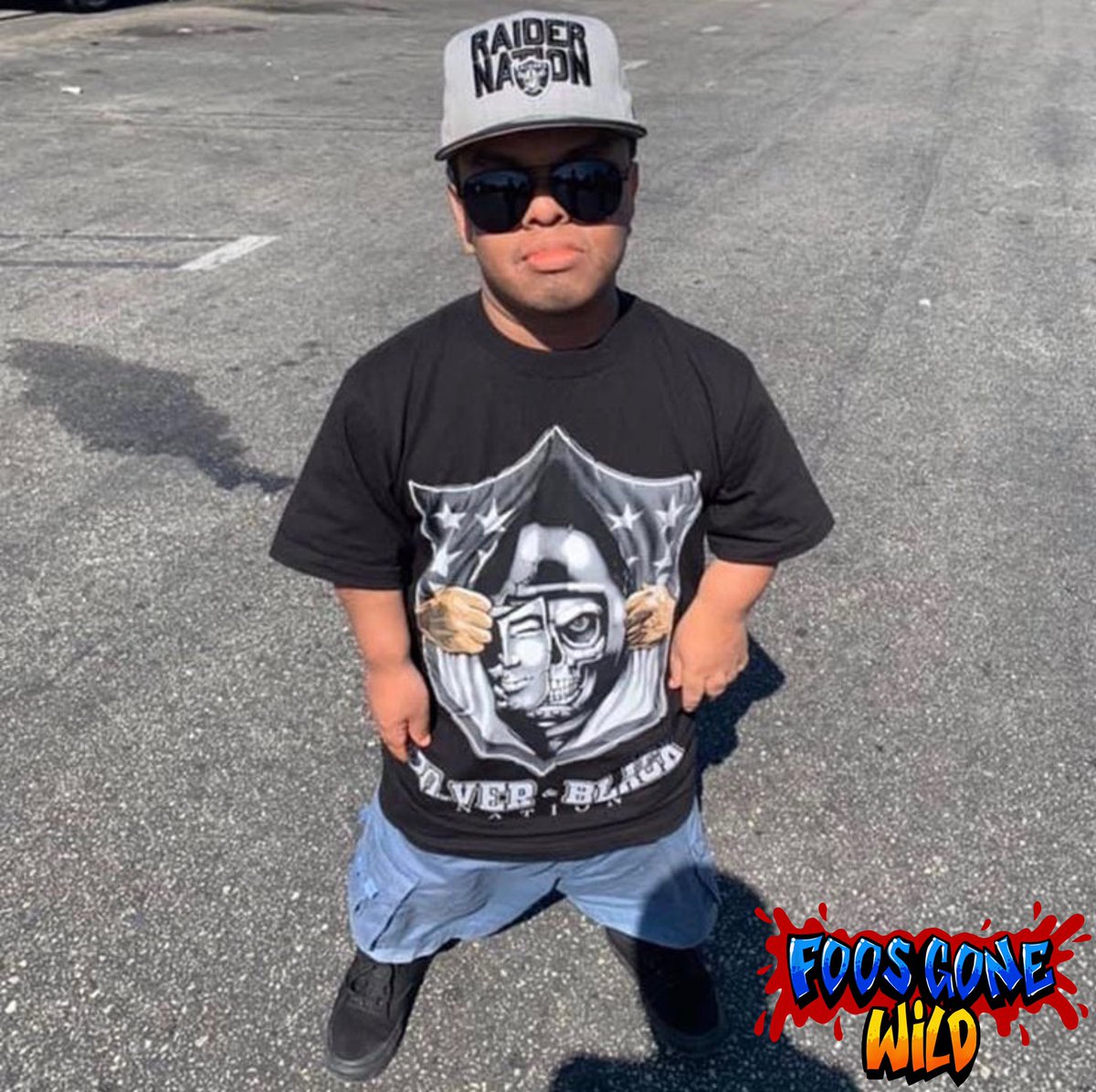 foosgonewild's tweet photo. You hear some foo yell “FUCK UR TEAM THIS RAIDER NATION” turn around and see this vato. What’s your move? https://t.co/P6d9gsJcbt