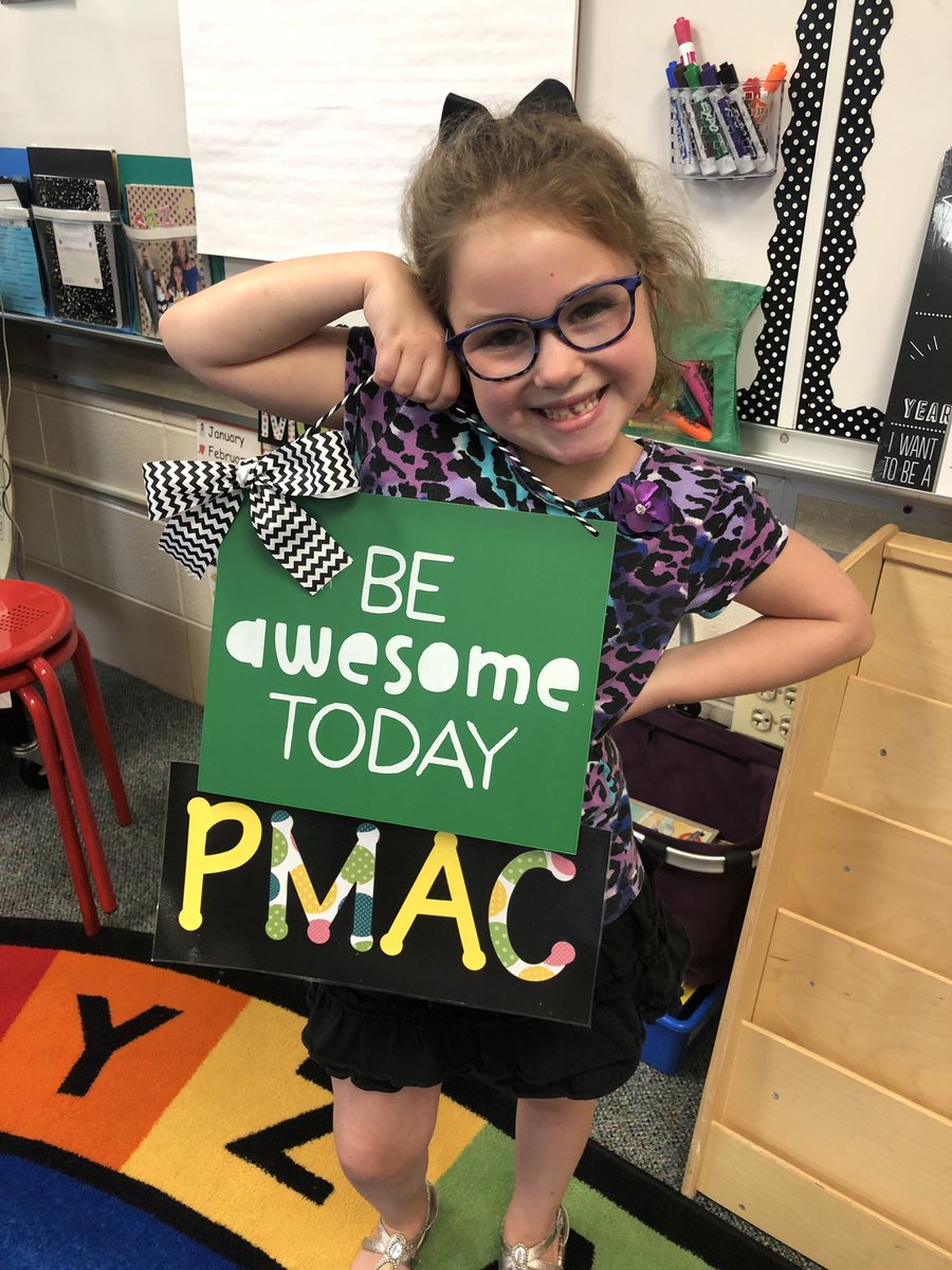 Still as exciting as it was back in 1997!!! How can this not make you SMILE!?! An early drop-off!! 😊 #meettheteacher #NewSchoolYear #D47FirstDay