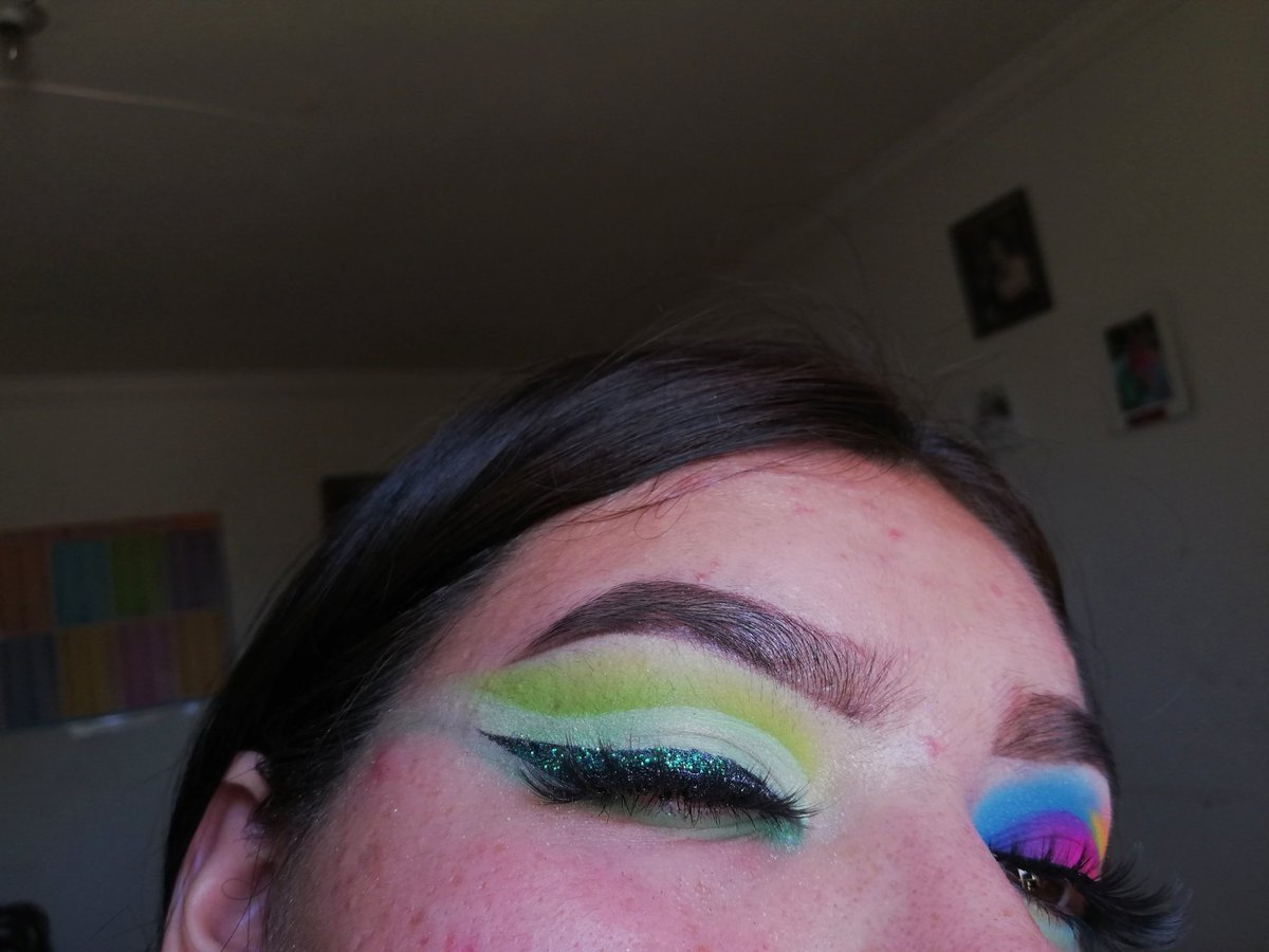 StephanyQuies's tweet photo. Avocado vibes 🥑
@anastasiabeverlyhills @MorpheBrushes
@bhcosmetics @bissucosmeticsmx @moonlinelashes
Dets : https://t.co/2TnFVJfSzA https://t.co/WdIIgYHE9M