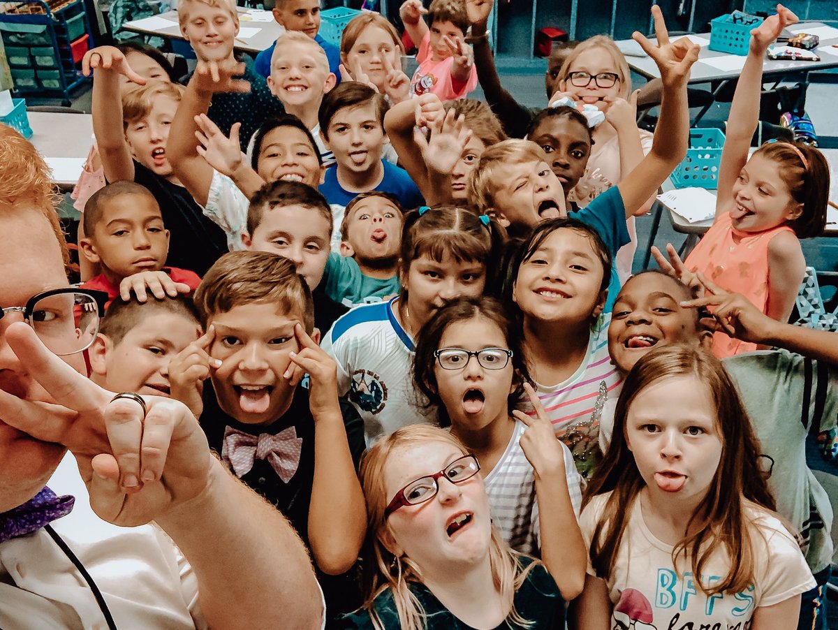 The word of the day: thankful. Thankful that I get to do what I love every single day, and enjoy every second of it. I plan on making the best of these next 179 school days. 🤙🤙🤙🤙🤙🤙🤙