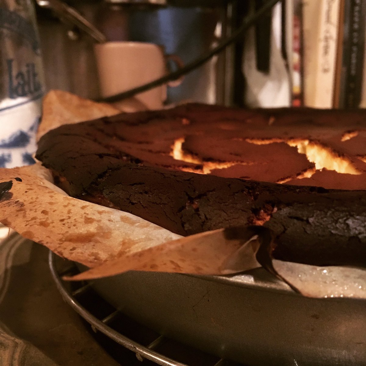 Giving the burnt basque cheesecake a test drive .... #cook #cooking #bake #baking #bakery #cheese #cheesecake #basquecheesecake #dessert #desserts #sweets #cake #basque #yum #yummy #bonappetit #gourmet #azgourmet