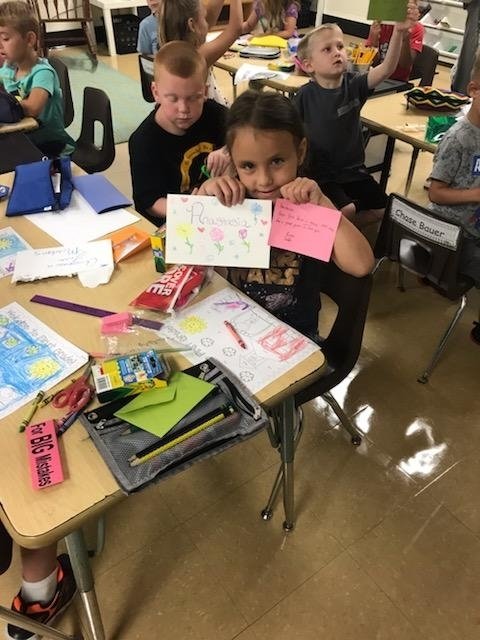 CNEElementary's tweet photo. First graders with their letters on the best first day ever! #esbestfirstdayever #TheRocketWay https://t.co/0MmAvEHTRL