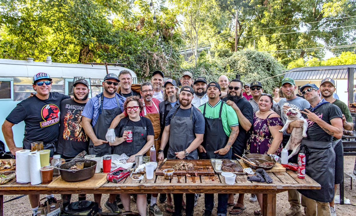 snakeriverfarms (@snakeriverfarms) on Twitter photo An amazing crew! RT <a href="/robjacoblerma/">robert jacob lerma</a>: My people. <a href="/tuffystone/">Tuffy Stone</a> <a href="/Valstexmexbbq/">Valentina's TxMx BBQ</a> <a href="/snakeriverfarms/">snakeriverfarms</a> <a href="/YETICoolers/">YETI</a> <a href="/buxtonhall/">Buxton Hall Barbecue</a> <a href="/LouieMuellerBBQ/">Louie Mueller BBQ</a> <a href="/truth_bbq/">Truth BBQ</a> <a href="/BangersAustin/">Bangers Austin</a> <a href="/knobcreek/">Knob Creek</a> <a href="/hedleybennett/">Hedley & Bennett</a> 📸 by @KenGoodmanPhoto #rjlsummerbbq An amazing crew! RT <a href="/robjacoblerma/">robert jacob lerma</a>: My people. <a href="/tuffystone/">Tuffy Stone</a> <a href="/Valstexmexbbq/">Valentina's TxMx BBQ</a> <a href="/snakeriverfarms/">snakeriverfarms</a> <a href="/YETICoolers/">YETI</a> <a href="/buxtonhall/">Buxton Hall Barbecue</a> <a href="/LouieMuellerBBQ/">Louie Mueller BBQ</a> <a href="/truth_bbq/">Truth BBQ</a> <a href="/BangersAustin/">Bangers Austin</a> <a href="/knobcreek/">Knob Creek</a> <a href="/hedleybennett/">Hedley & Bennett</a> 📸 by @KenGoodmanPhoto #rjlsummerbbq