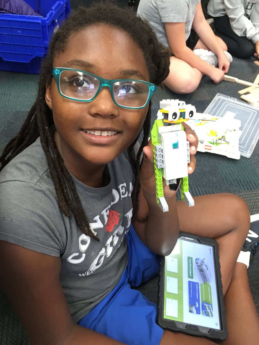 WestridgeElem's tweet image. This is the face of a young lady that picked up a WeDo kit and said, “I’ve got this!” Twenty minutes later she produced her creation and a HUGE smile. #girlsthatcode @RSD_Diversity @RSD_STEM_DigLrn