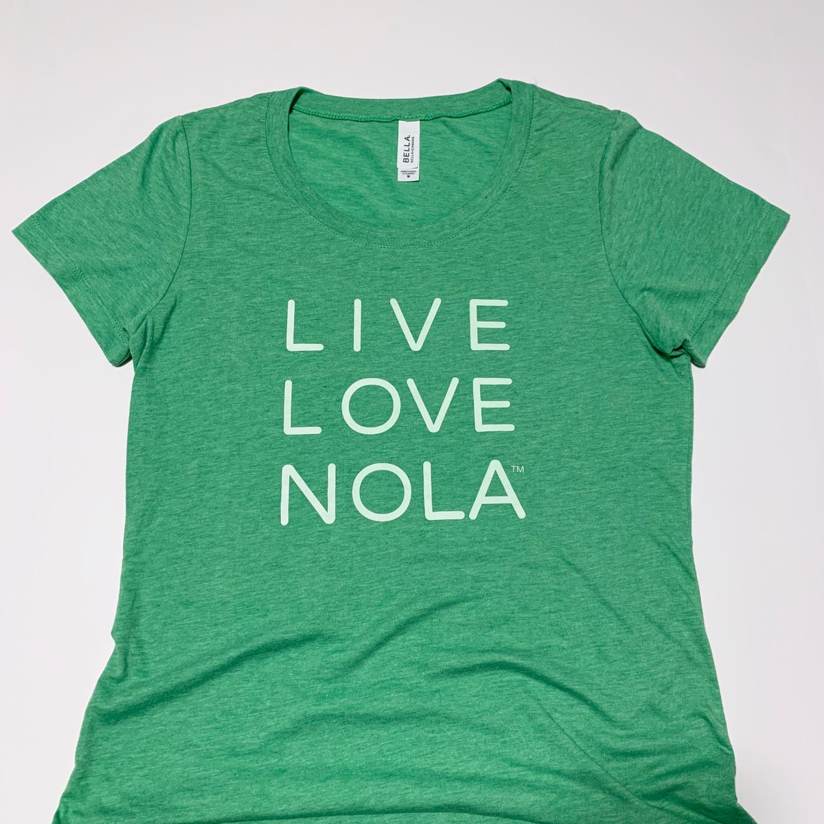 Noladays's tweet photo. Two weeks left of summer green! #livelovenola #summergreen #nola #neworleans #noladays https://t.co/WexMf5flBM https://t.co/UYIiOe7jIc