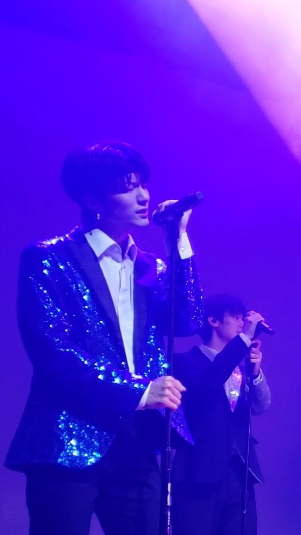 italianjess's tweet photo. I took so many amazing photos 😭😍❤
#IMFACTinUSA #IMFACTUSTour #IMFACTinNJ #IMFACT 
#임팩트 #JIAN #지안 #JEUP #제업 #TAEHO #태호 #SANG #상 #이상 #UNGJAE #웅재 https://t.co/nzj7buoaAc
