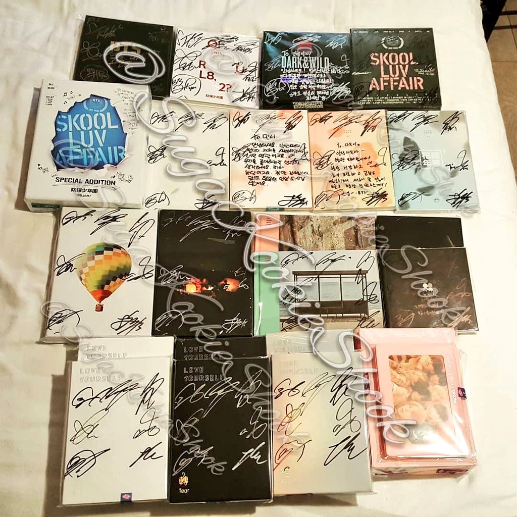 Signed BTS albums - a GuideDisclaimer:- This applies only to  @BTS_twt. All groups are different!- I'm focusing on group signs here- There are exceptions to some of the things I'm going to talk about. I'll try to mention them- It takes practice, but anyone can do it