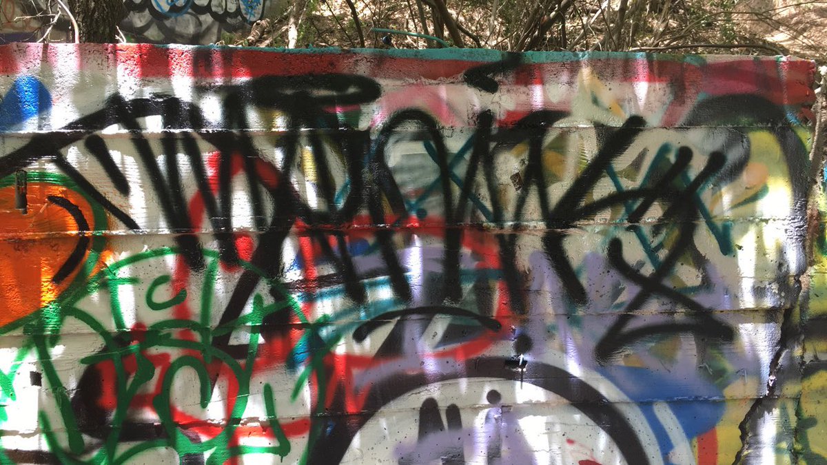 manikSA210's tweet photo. ‘MANIK’ Some Other Writes!! 
Found A Cool Spot Today 

#Art #Graffiti #Graff #Writes #RunOns #NonStopWrites #Paint #Molotow #GraffitiArt https://t.co/31xGGq93Y1