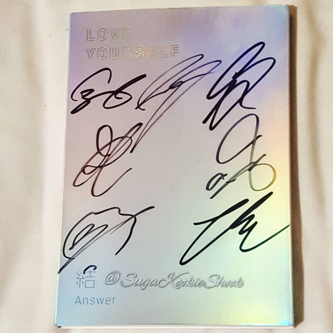 In general, the older the album, the more detailed the signatures! You can see the progression (degradation) of the signatures below Always compare to albums from that era(I've seen BTS sign older albums for s/o and so their signatures don't match that era, but it's rare)