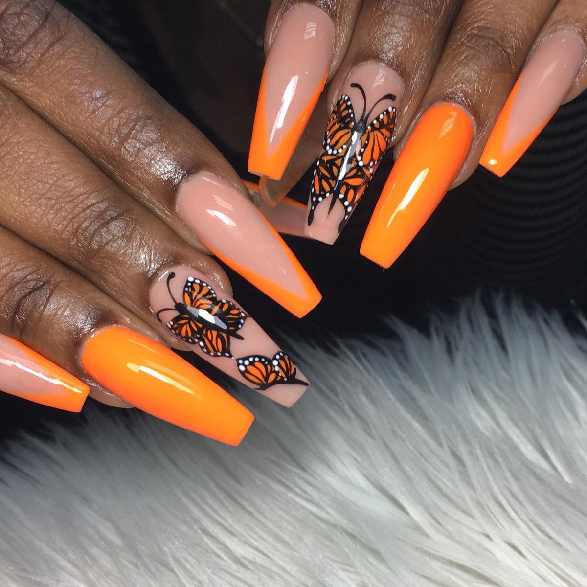 inmnails's tweet photo. Cute #butterflynails by @polishbypinky 🦋
#inmacrylics #inm #inmnails #nailartforlife #polishgirls #coffinnails #sexynails #alwaysgetsbetter #naileducator#caribbean #summer #onestokenailart #summernails #allacrylic #hotnails #nailgameonpoint #theshaderoom #hotnails https://t.co/dSWCgNoflc