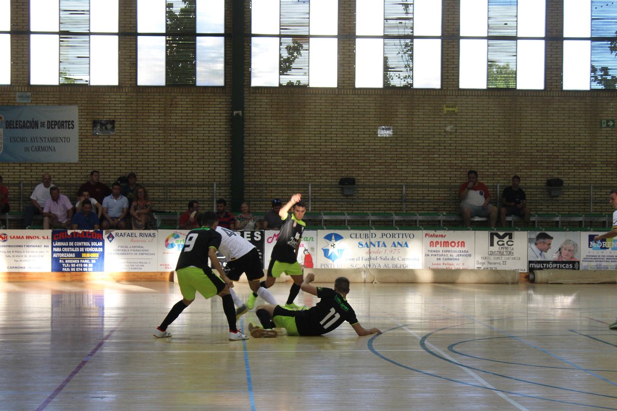 cdfuturocarmone's tweet photo. Buenas sensaciones de nuestro equipo que comenzo ganando 2-0, llegando a los ultimos 9' de partido con el resultado de 2-2.El cansacio fisico hizo mella en los nuestros ademas de aparecer la categoria superior del rival y el resultado final fue de 3-7 para @Mengibar_FS 2/2 https://t.co/iKr6Mtnpxr