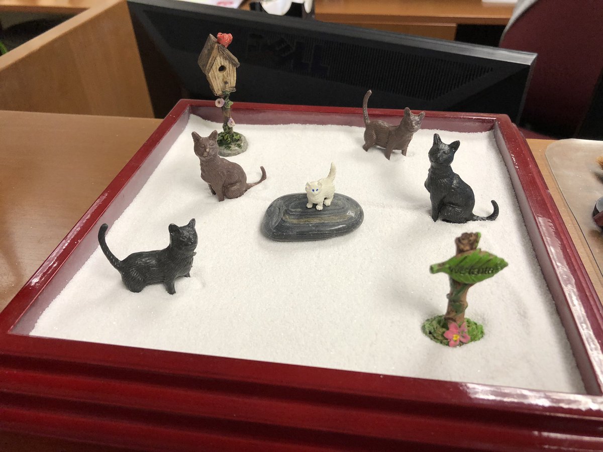 desktopzen's tweet photo. Cats! #zen #zengarden https://t.co/GUmn5Kpz0h