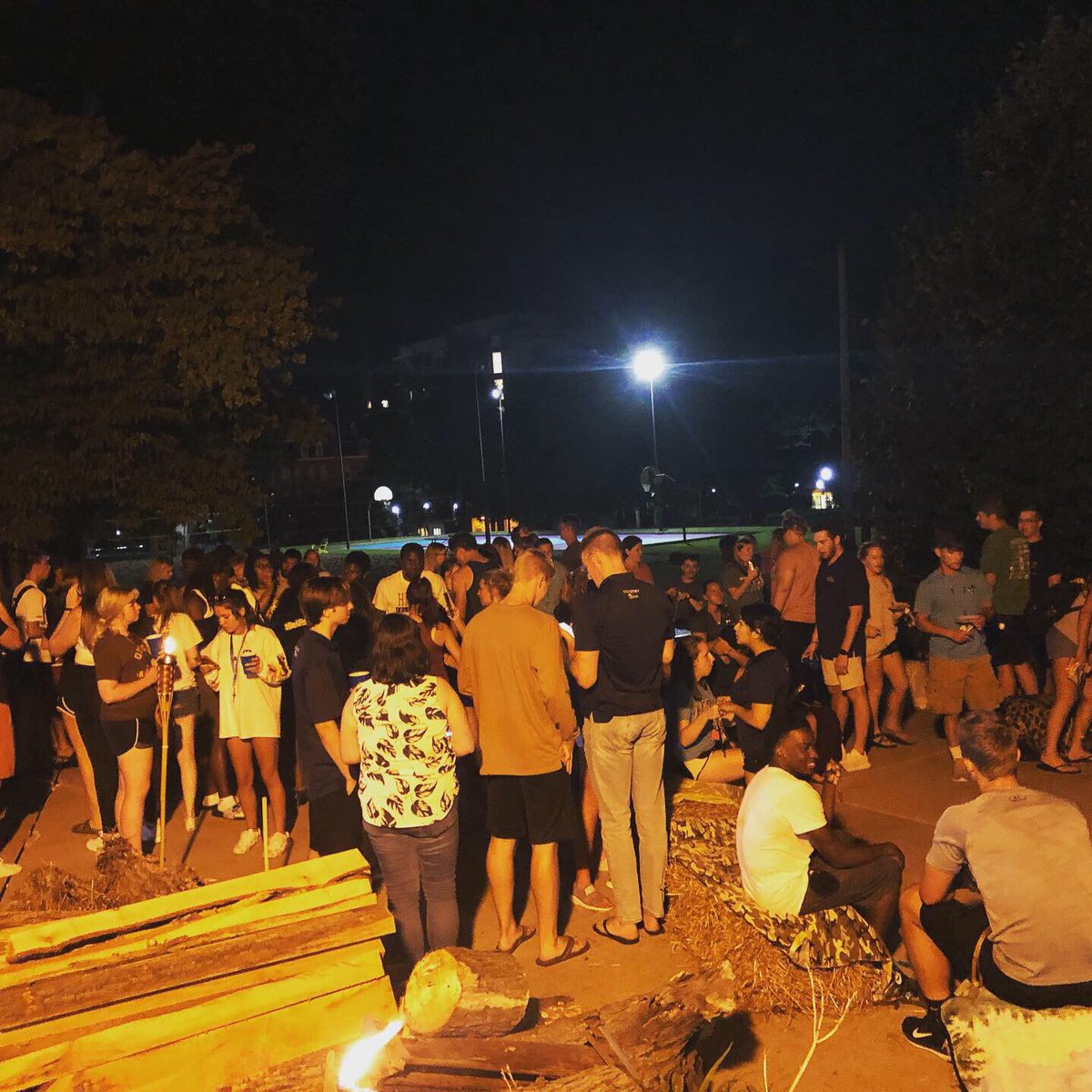HawkQu's tweet photo. Spotlight Event: Campus Ministry Bonfire. Go over to the campus ministry and have some s’mores, and snacks and meet the Campus Ministry leadership team! https://t.co/2zSYNx8vbB