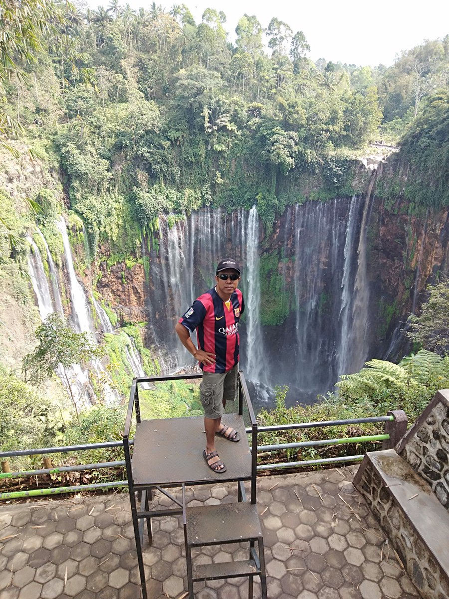 RioFahadh1's tweet photo. #coban_sewu_lumajang
#لومجنغ https://t.co/ggrsxSjEnP