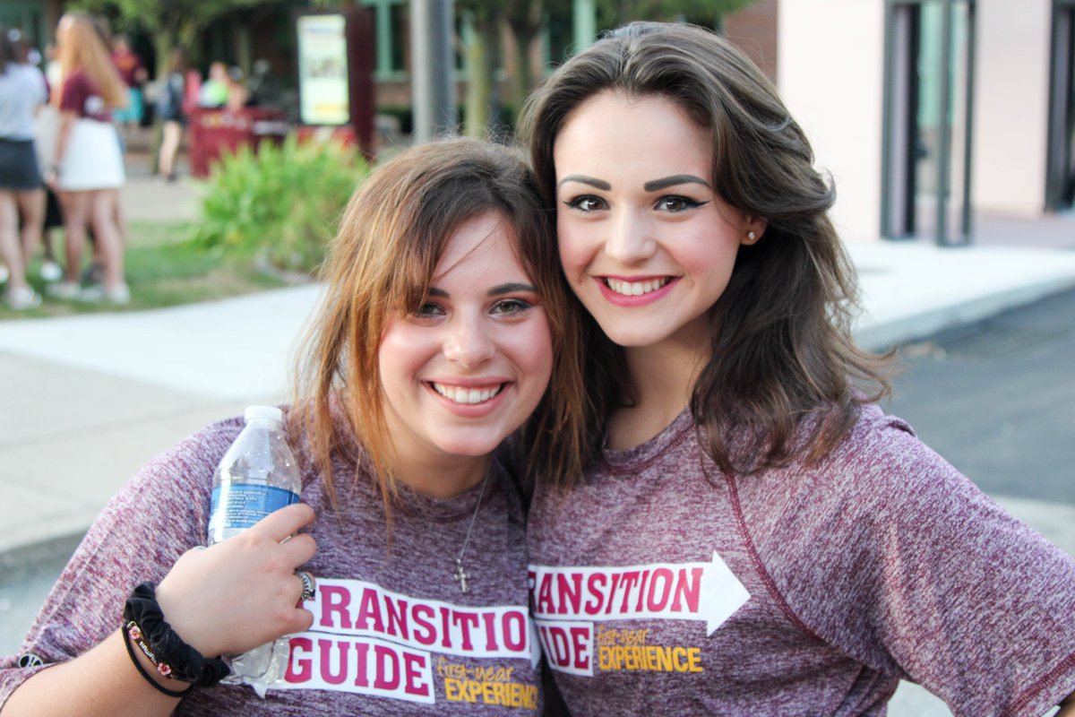GannonU's tweet photo. Move-in: โ๏ธ
Class Photo: โ๏ธ
FYT: โ๏ธ
IgKnight Activities Fair: โ๏ธ (๐ธ: https://t.co/ZM8udnbsMy)
We'll see you all at Convocation. #PreviewGU https://t.co/hhEDoy3kpy