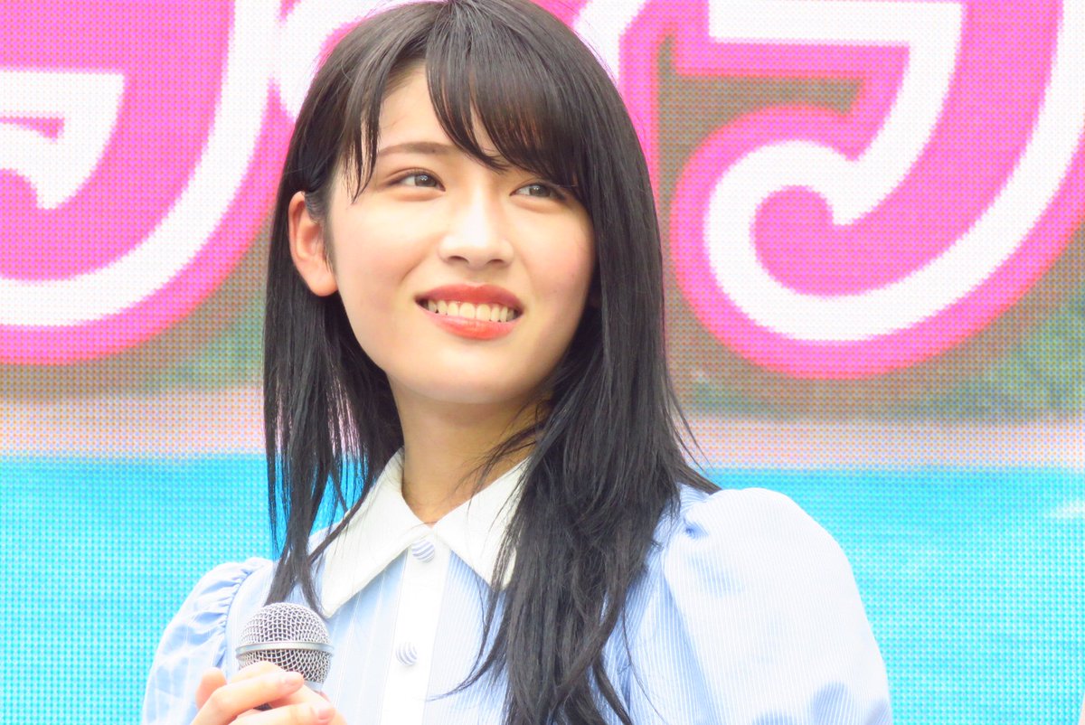 3Hnrcma's tweet photo. 2019/08/20 THE ODAIBA2019 ようこそ！ワンガン夏祭り 真夏のアイドルライブ THEODAIBAマイナビステージ  青春高校アイドル部BlueSpring 持田優奈 やっと見つけたお姫様…… #持田優奈 #青春高校アイドル部 #青春高校3年C組 #面持ち固いもっちー #もち恋 #theodaiba2019 https://t.co/GfqoFCCIqo