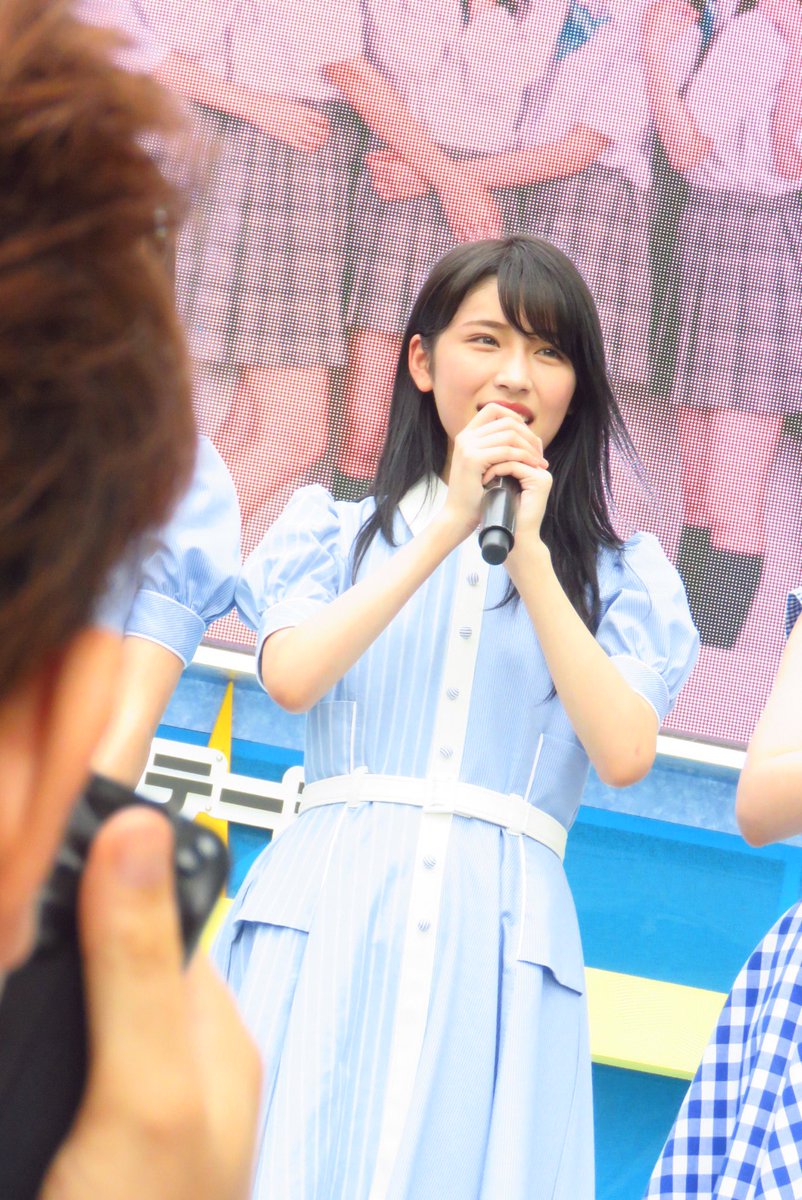 3Hnrcma's tweet photo. 2019/08/20 THE ODAIBA2019 ようこそ！ワンガン夏祭り 真夏のアイドルライブ THEODAIBAマイナビステージ  青春高校アイドル部BlueSpring 持田優奈 やっと見つけたお姫様…… #持田優奈 #青春高校アイドル部 #青春高校3年C組 #面持ち固いもっちー #もち恋 #theodaiba2019 https://t.co/GfqoFCCIqo