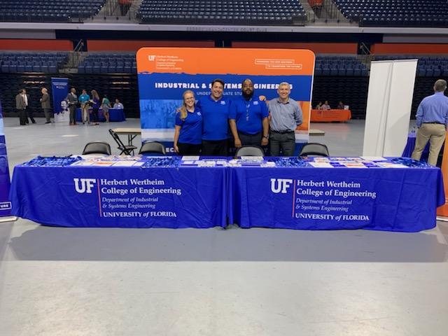 DrB46552425's tweet photo. #EngineeringConvocation

Come see us at the ISE booth!

@UFISE 
#UF23
@UF 
@UFWertheim https://t.co/0COehv8Brw