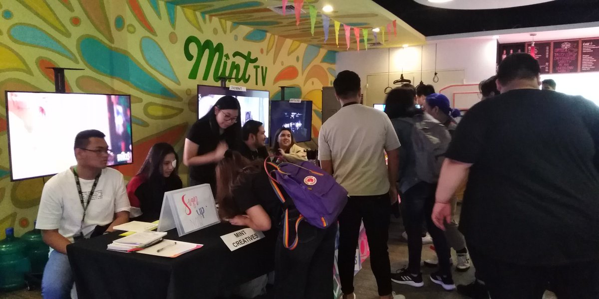 mintschool's tweet photo. Today's #MINTOrgFair2019!
Head to the MINT Cafeteria right now! https://t.co/Nvt3EhGtyO