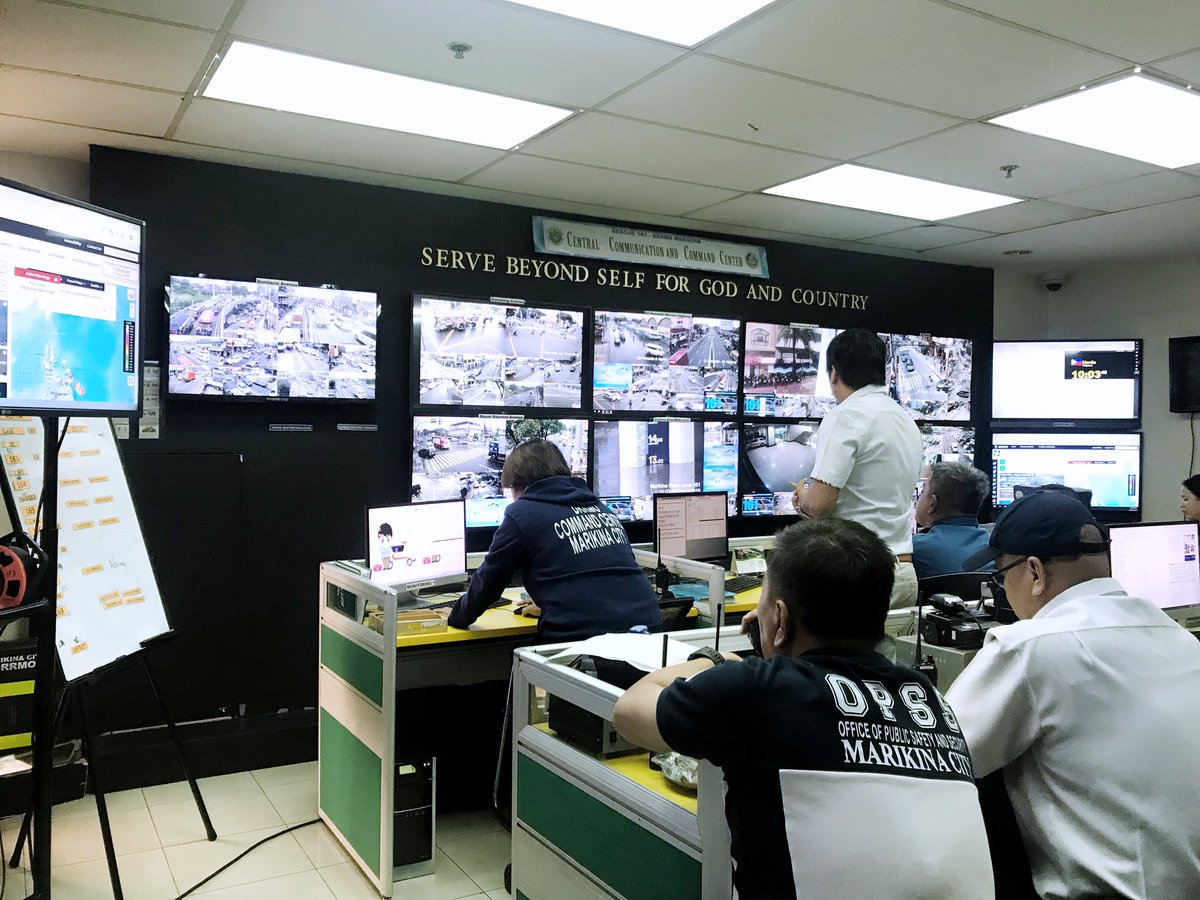 sushixuni's tweet photo. Visited the #Marikina City #DRRMO today to present our #VizRisk submission and got to see how Marikina City monitors and manages all of their disaster risks. ๐คฉ https://t.co/6fV4U7VBIk