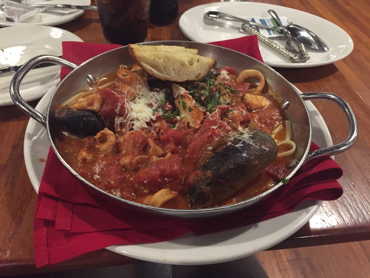 今日のばんごはん (at <a href="/TheFishMarketS/">The Fish Market Restaurants</a> in Palo Alto, CA) swarmapp.com/c/glwvNGYeMqQ