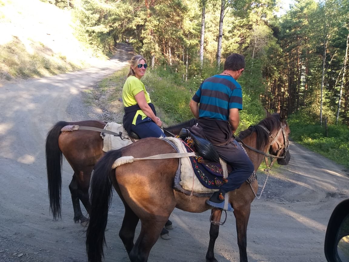 argovoyageint's tweet photo. We are the best in arrangement of any kind of travel activities in whole Georgia. Our very special guides are professional rangers. You and your family- You all are safe with us. #checkintravel_georgia https://t.co/wLMSJvNg54 https://t.co/vY3EpOon3T