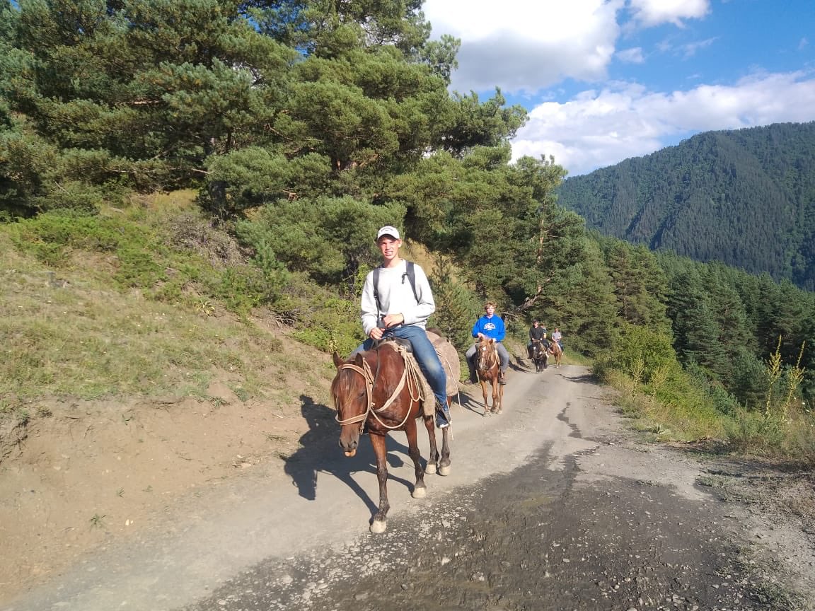 argovoyageint's tweet photo. We are the best in arrangement of any kind of travel activities in whole Georgia. Our very special guides are professional rangers. You and your family- You all are safe with us. #checkintravel_georgia https://t.co/wLMSJvNg54 https://t.co/vY3EpOon3T