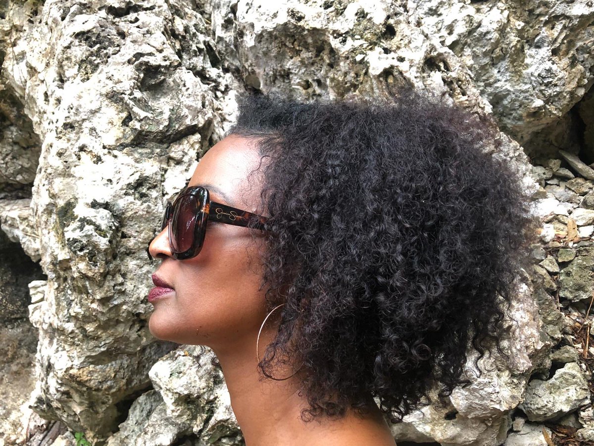 Strickflicks's tweet photo. 🇯🇲🇯🇲🇯🇲 #Queen #jamaica #DMVphotographer #DMVphotographer #dmvart #rocky #beauty #nature #lovely #scenary #flashyvisuals #flashyvisuals #FVproductions #FV #Flashy https://t.co/ufV7Kk7gNf