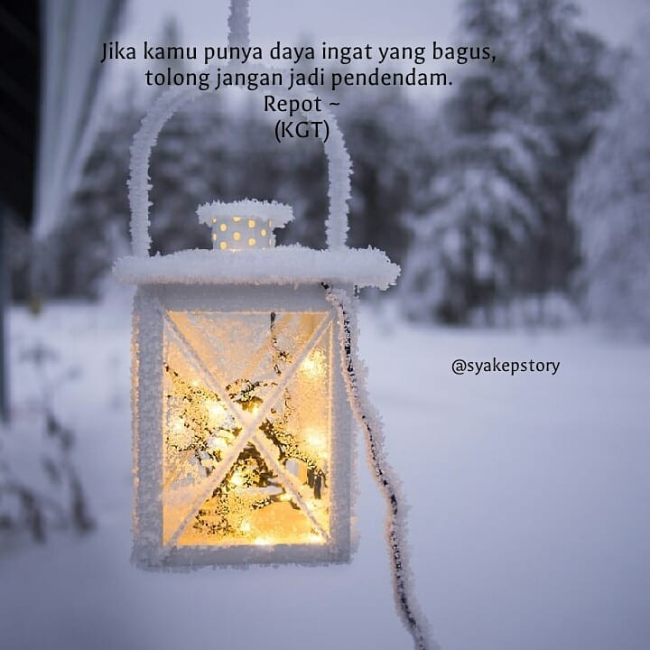 SyakepS's tweet photo. Gara-gara putuscibta misalnya :(

#garagaragempi https://t.co/gk1oHQyIoT