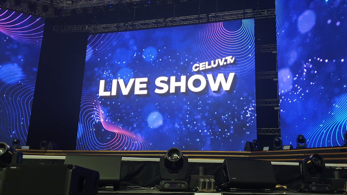 Hwi_mgr's tweet photo. 높고.. 멀고.. 대휘야.. 언제와..?😭
오늘은 정말 눈에 머리에 대휘 한가득 담아가야지..ㅠㅠ https://t.co/zsHNd1JBDP