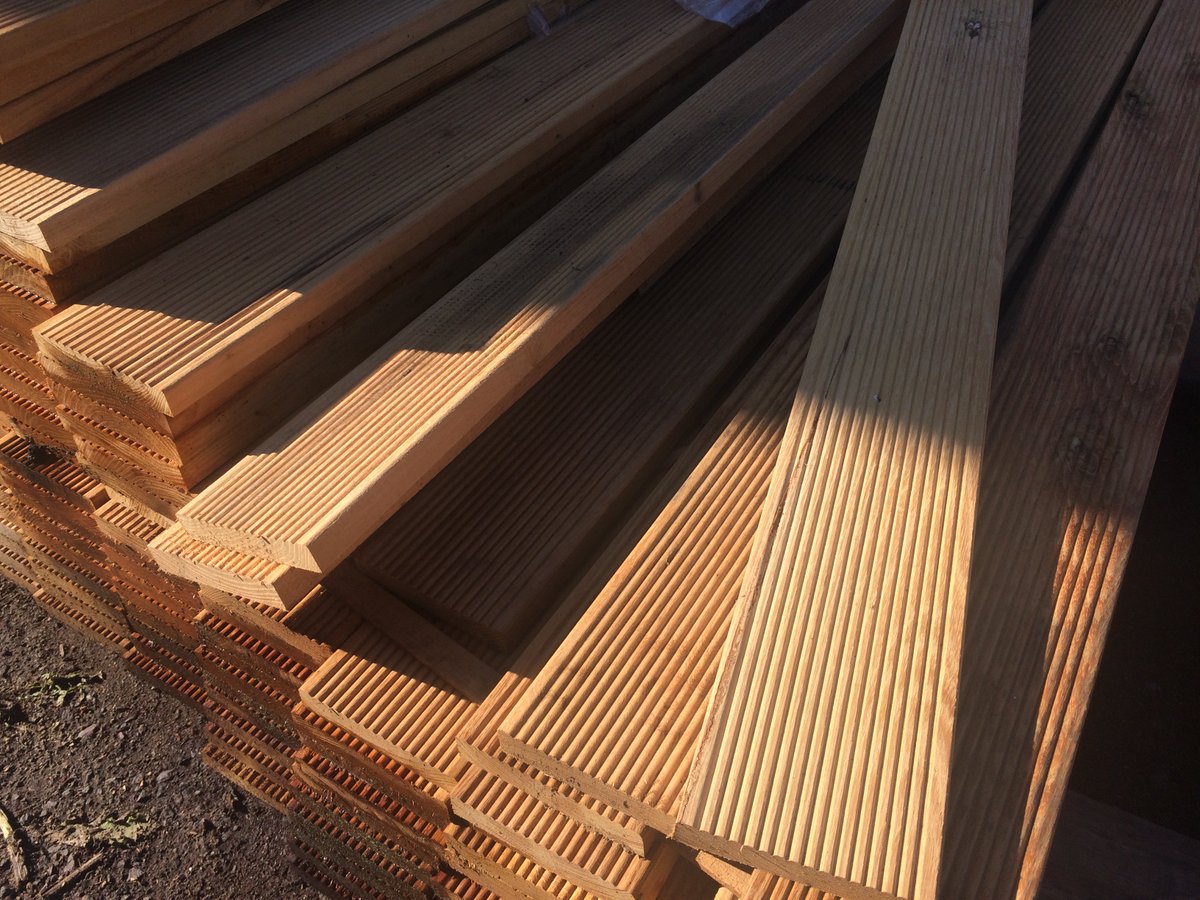 GroupDylan's tweet photo. Our Robinia Timber offers a robust and practical solution to #decking, coming kiln dried as standard.

Get in touch with us for more information: https://t.co/5KueqVz0U5 https://t.co/aZrSk1PdSu