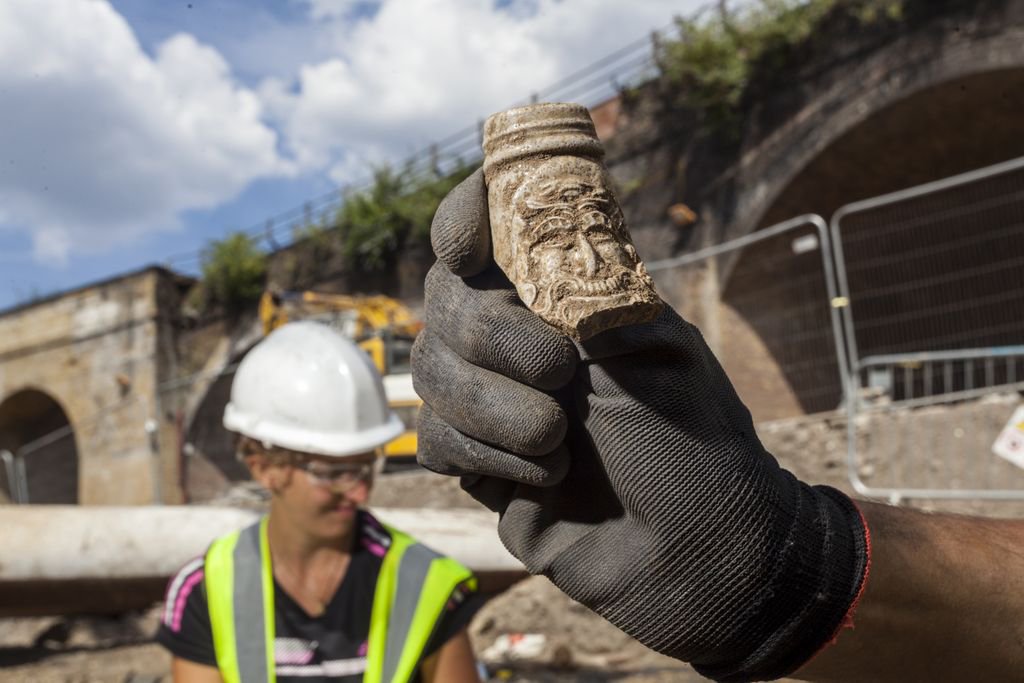 Keltbraygroup's tweet photo. For the last 30 years, Keltbray has worked side-by-side with @MOLArchaeology so that they may excavate archaeological remains on our construction sites. In doing so, a wealth of incredible evidence has been uncovered... https://t.co/m4a13evoCQ #wevaluerelationships https://t.co/T7KnufqERm