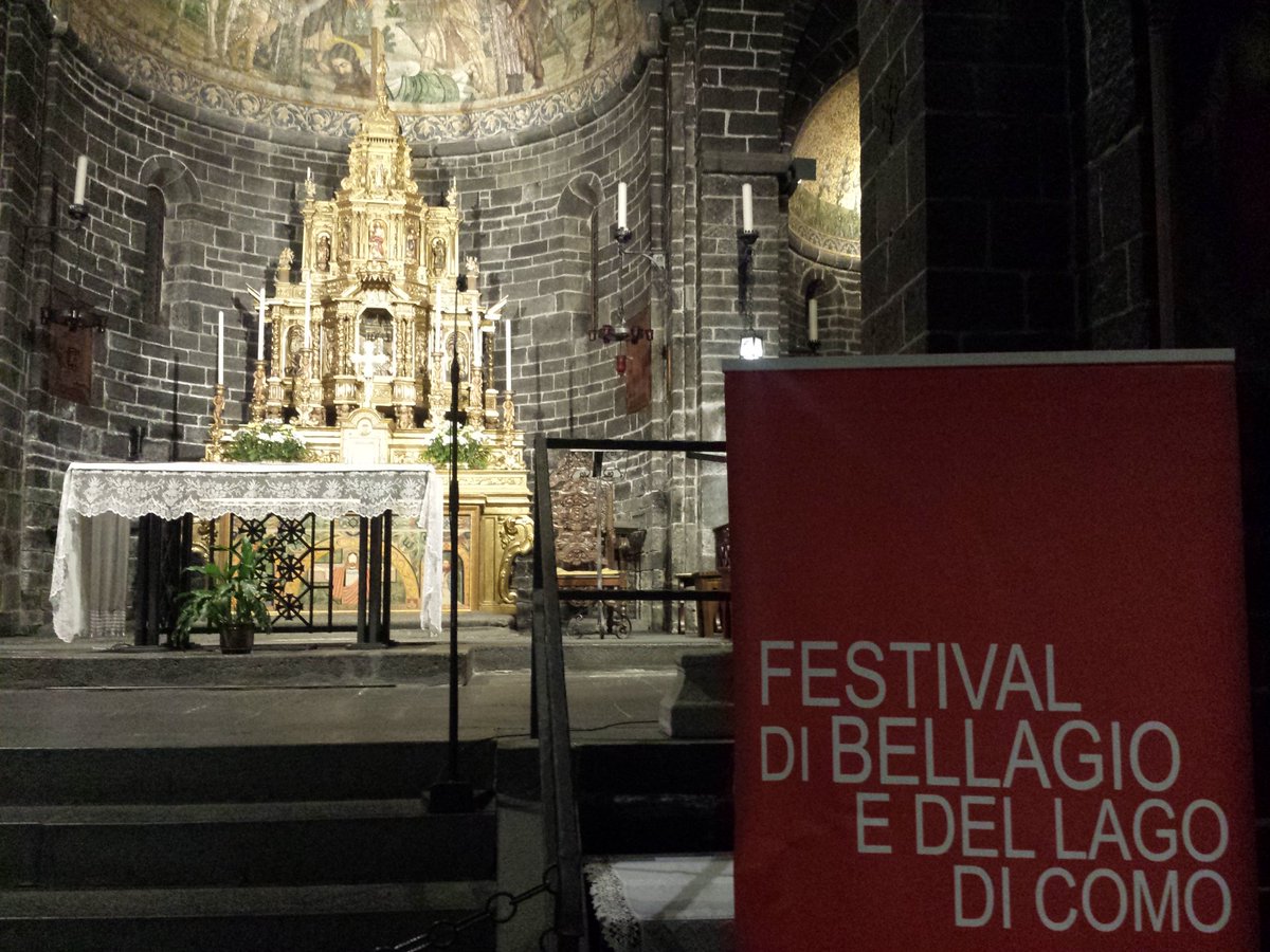 bellagiofest's tweet photo. La colonna sonora dell'estate continua!  A #como #takeaseat venerdi 23 in piazza Volta e sabato 24 in largo Miglio. Mercoledì 28 a #varenna https://t.co/MREG4sWtc7