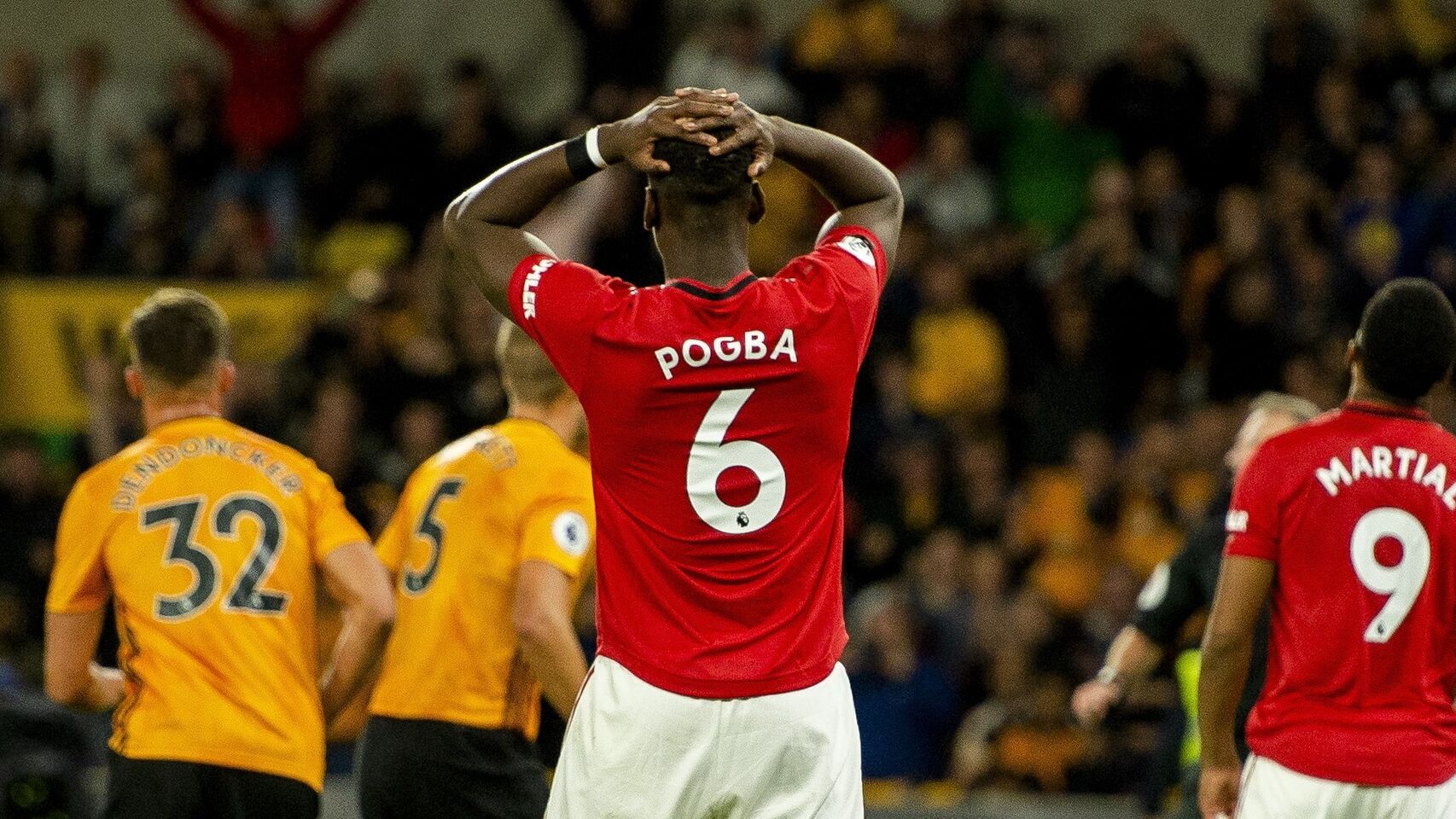 Pogba, tras fallar el penalti ante los Wolves.