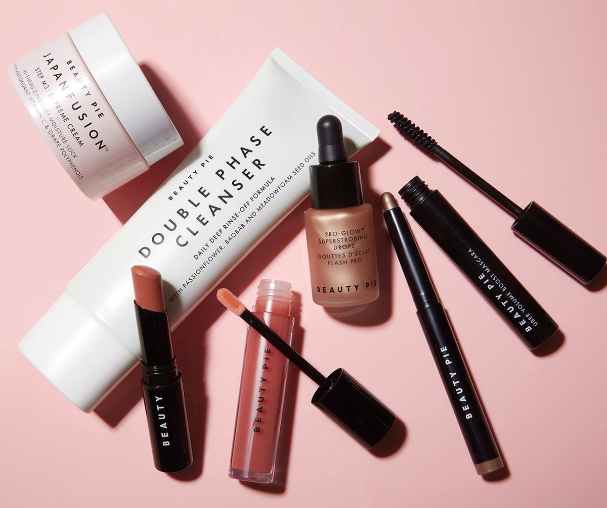 download maos little red book a global history