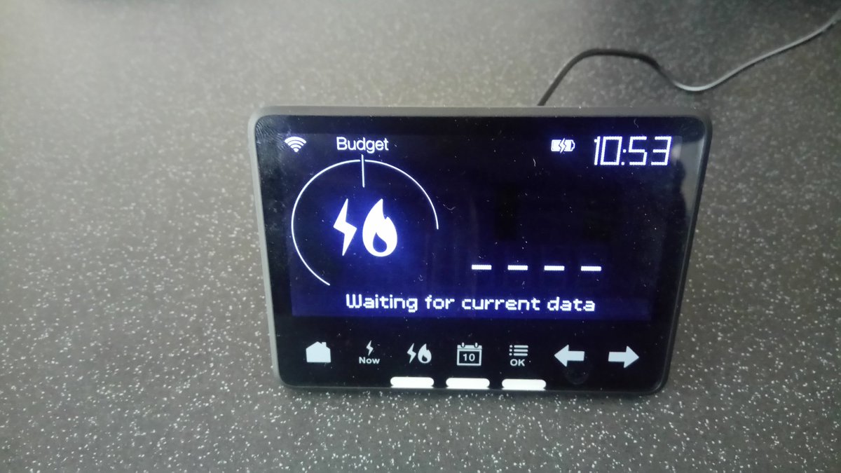 notquitecezanne's tweet image. It is going to be difficult to use #SmartMeterRollout to encourage #BehaviourChange around #energy use if the problems I am having with my @OVOEnergy In Home Display are common #SmartMeterFail