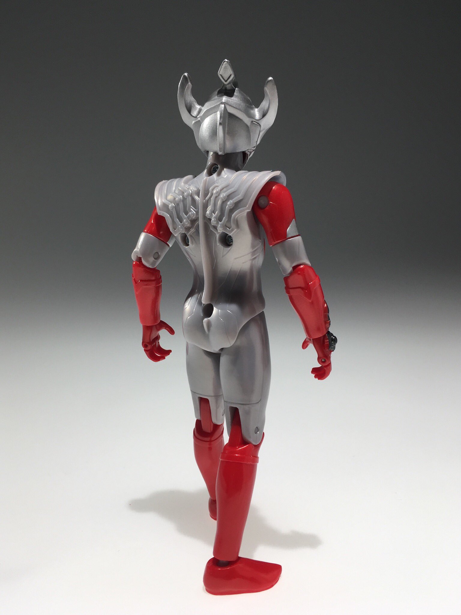 【新品・未開封】ウルトラアクションフィギュア ウルトラマンタイガ Amazon.co.jp: ウルトラマンタイガ ウルトラアクション