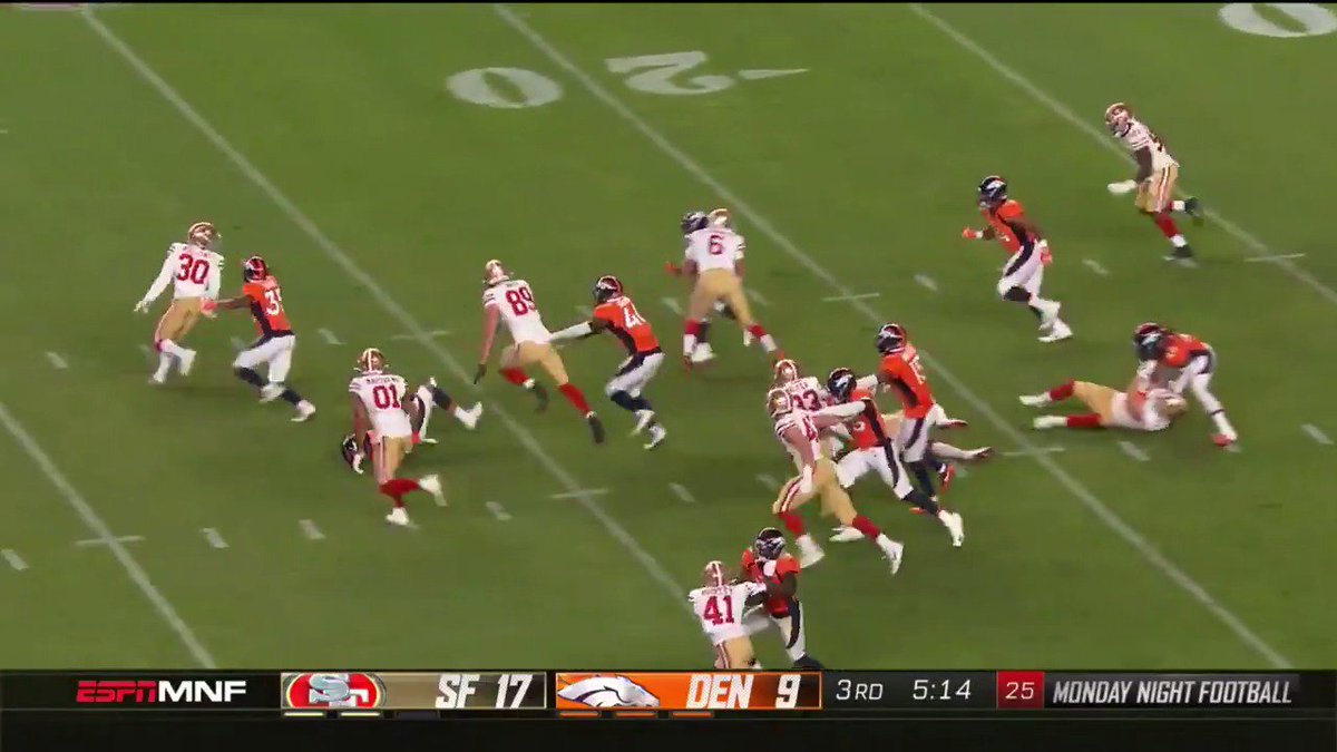 Aussie NFL Kicker Makes 4X Highest-Earning AFL Player's Salary