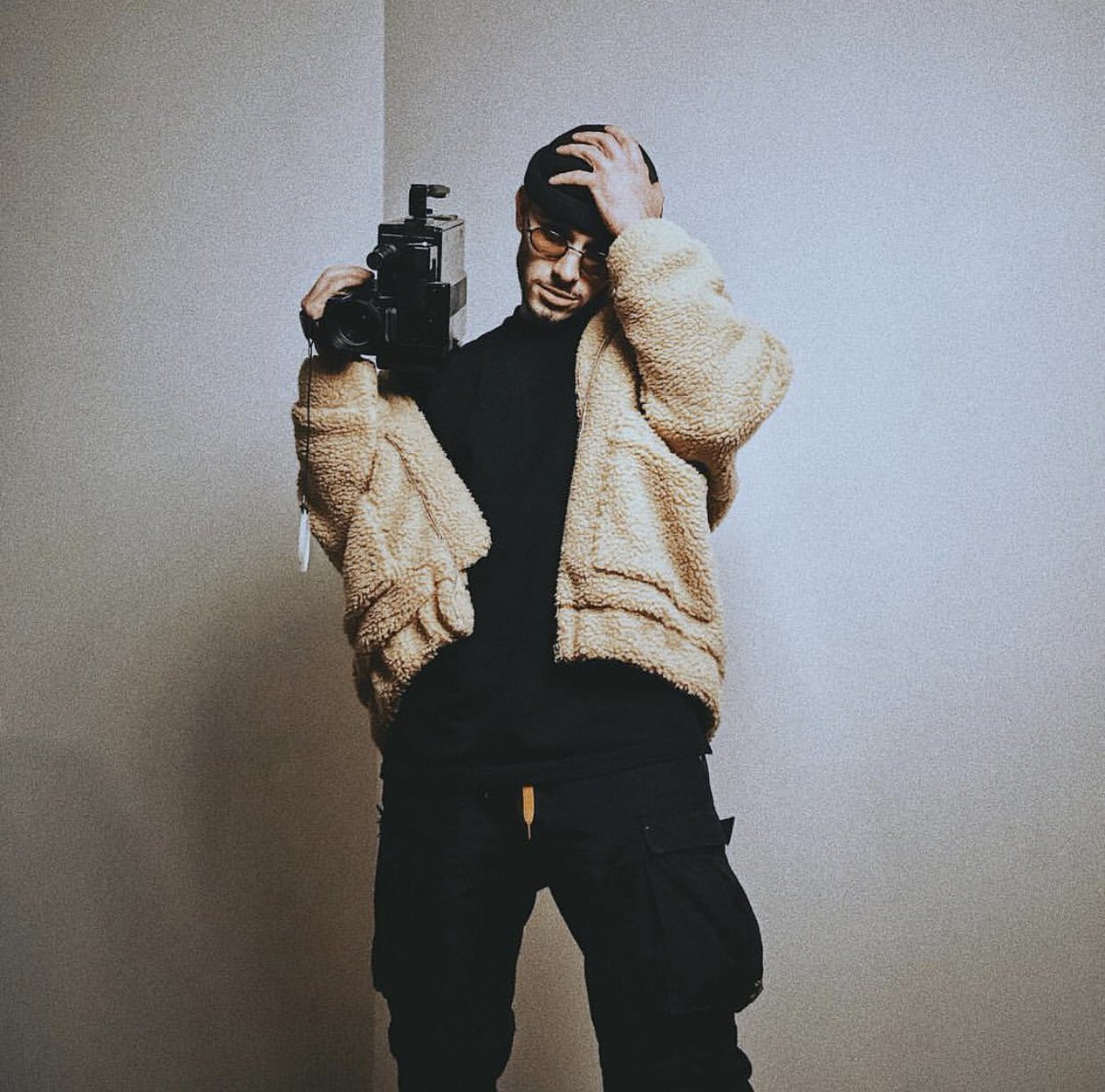 fakerasf's tweet photo. drip hard’ ⚡️ https://t.co/bVyD8Bw4dP