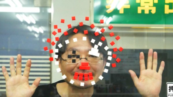 Picra_Eng's tweet photo. #Clown #picra #pixelart #windowart https://t.co/S65hT8jMsJ