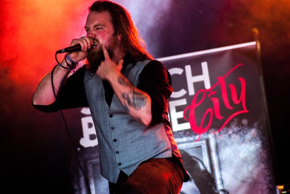 SBCity_Official's tweet photo. Help us wish the noisy bastard at the front a happy 25th birthday!
We love ya brother 🍻🖤
#birthdayboy
#old
#vocalist
#nwocr
#switchbladecity https://t.co/zLxtWdBPGz