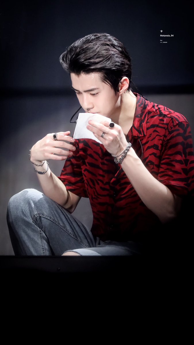 Metanoia_94's tweet photo. #오세훈  #SEHUN #세훈 #sehun #吴世勋
190721
✨✨🧚🏻‍♂️🧚🏻‍♂️ https://t.co/y29cOVIn9N
