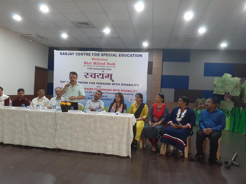 PrakashWKamatPK's tweet photo. Guruprasad Pawaskar,chairman of Sanjay Centre for Spl Children welcoming guests at the inauguration of Day Care Centre,by Goa Minister for Social Welfare at Porvorim in Goa on Tuesday.
@kunalone @nipunmalhotra #goadisabilitysector #enablingthedisabled https://t.co/oRcvaWNjpA