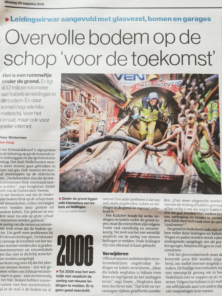 wiebeoosterhoff's tweet photo. Vandaag in de krant eindelijk aandacht voor chaos in de ondergrond. Noodzaak voor regie en ordening van de ondergrond. Nieuwe rol voor het beheer! #3dplanning @ToekomstBeheer https://t.co/mvG68isD59