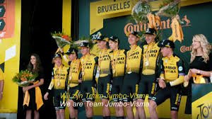 Tom Dumoulin verkast van Sunweb naar Jumbo-Visma. In een video, waarin de droom van het winnen van de Tour de France openlijk wordt uitgesproken, kondigt Jumbo-Visma de komst van Dumoulin aan. “Welkom Tom, samen gaan we de strijd aan voor onze droom”. ➡️ vlsontour.nl