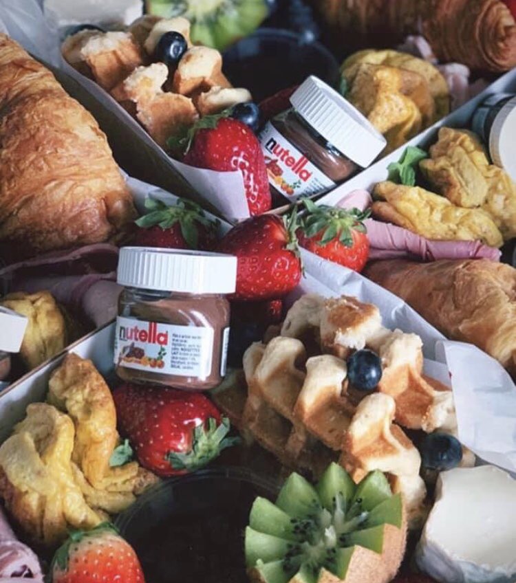 Gourmet Dinner Lady tweet media