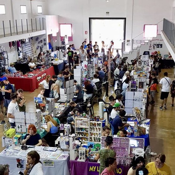 sanlucarpsoe's tweet photo. Enhorabuena a la organización de #ExpoFriki por la #AsociaciónJuvenil Otakumatsuri con el apoyo de la Deleg. de #Juventud. Esta IX edición, celebrada de nuevo en el #CentrodeCongresos 1ª Vuelta al Mundo este fin de semana, ha sido todo un éxito de asistencia y participación. https://t.co/RG9qxMerLl